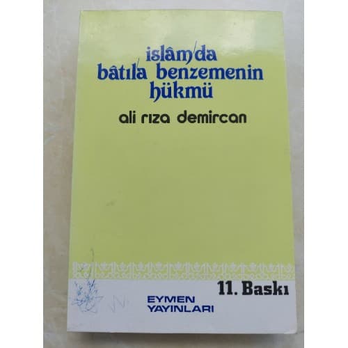 İSLAM'DA BATILA BENZEMENİN HÜKMÜ